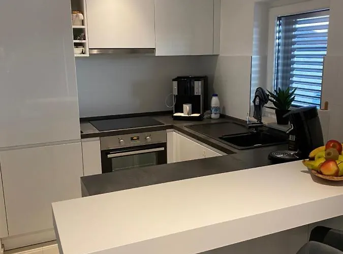 דירה Breitling With Pool