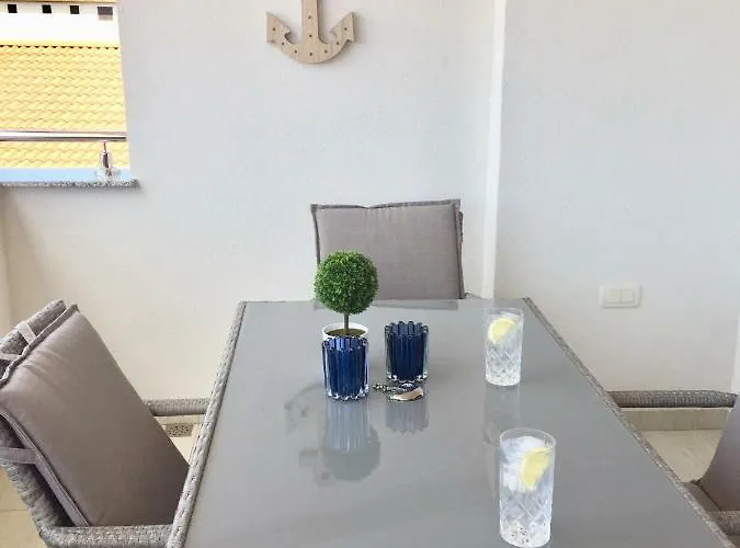 Breitling With Pool דירה ביוגראד נה מורו